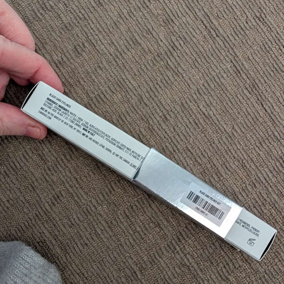 Nib Liquid Eyeliner - Picture 2 of 3